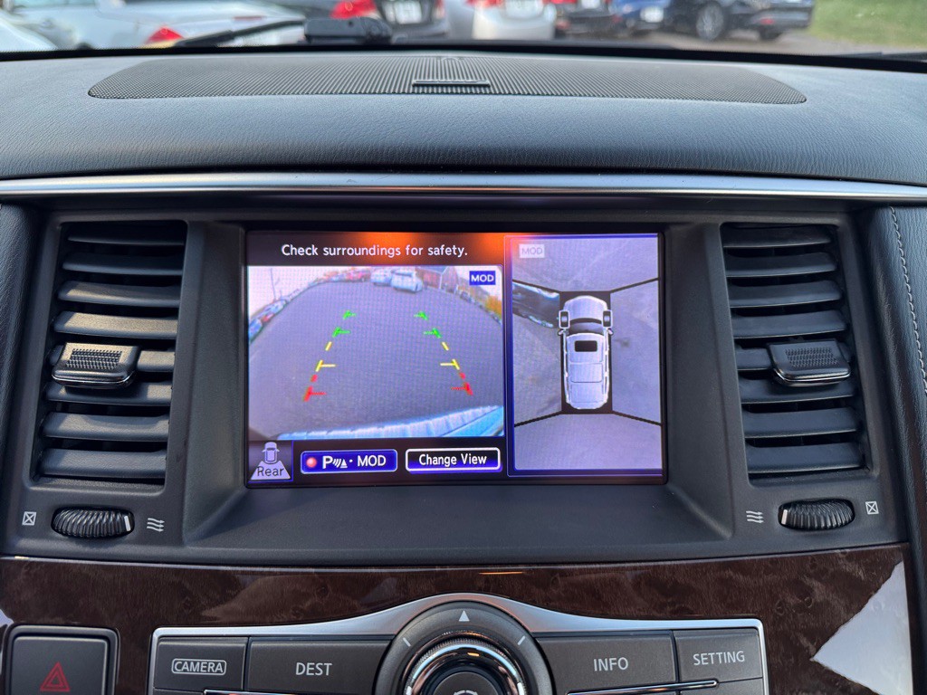 2015 INFINITI QX80 Image 48