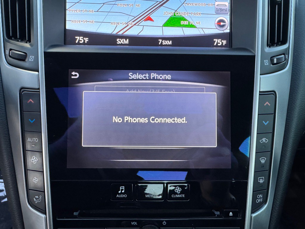 2017 INFINITI Q60 Image 37