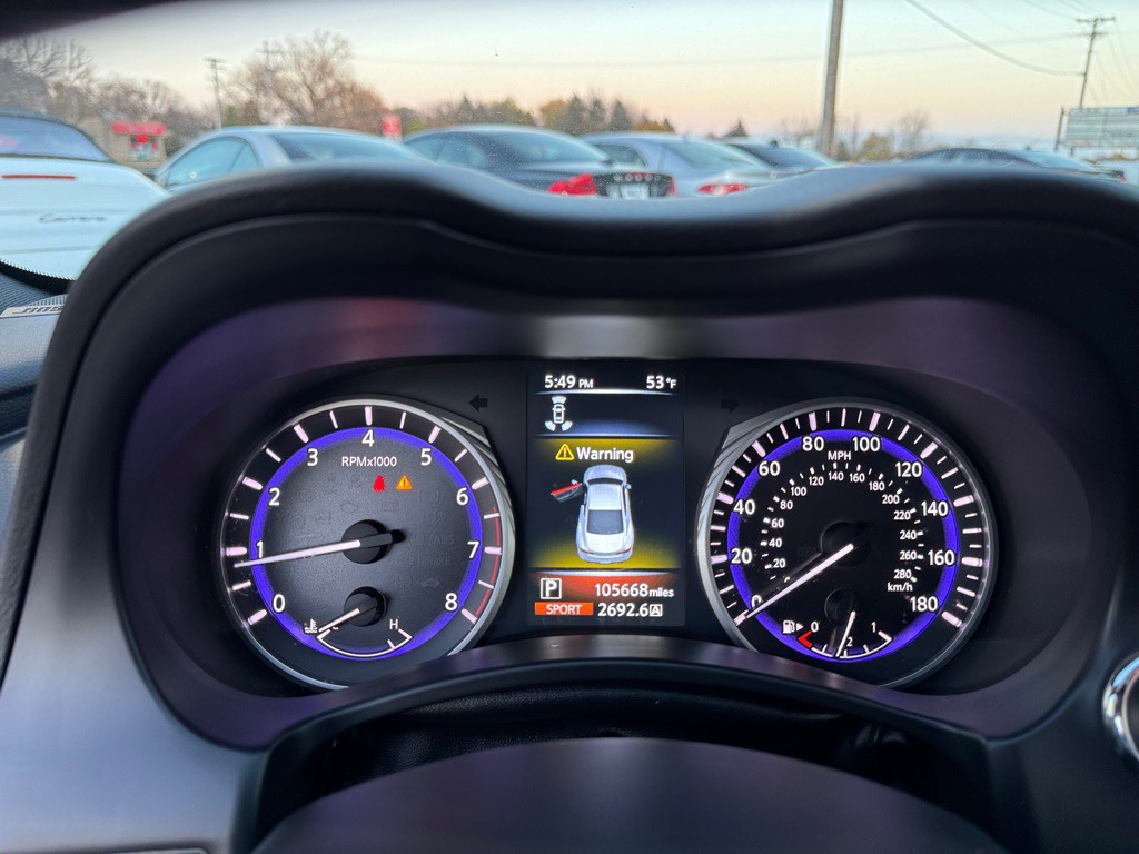 2017 INFINITI Q60 Image 48