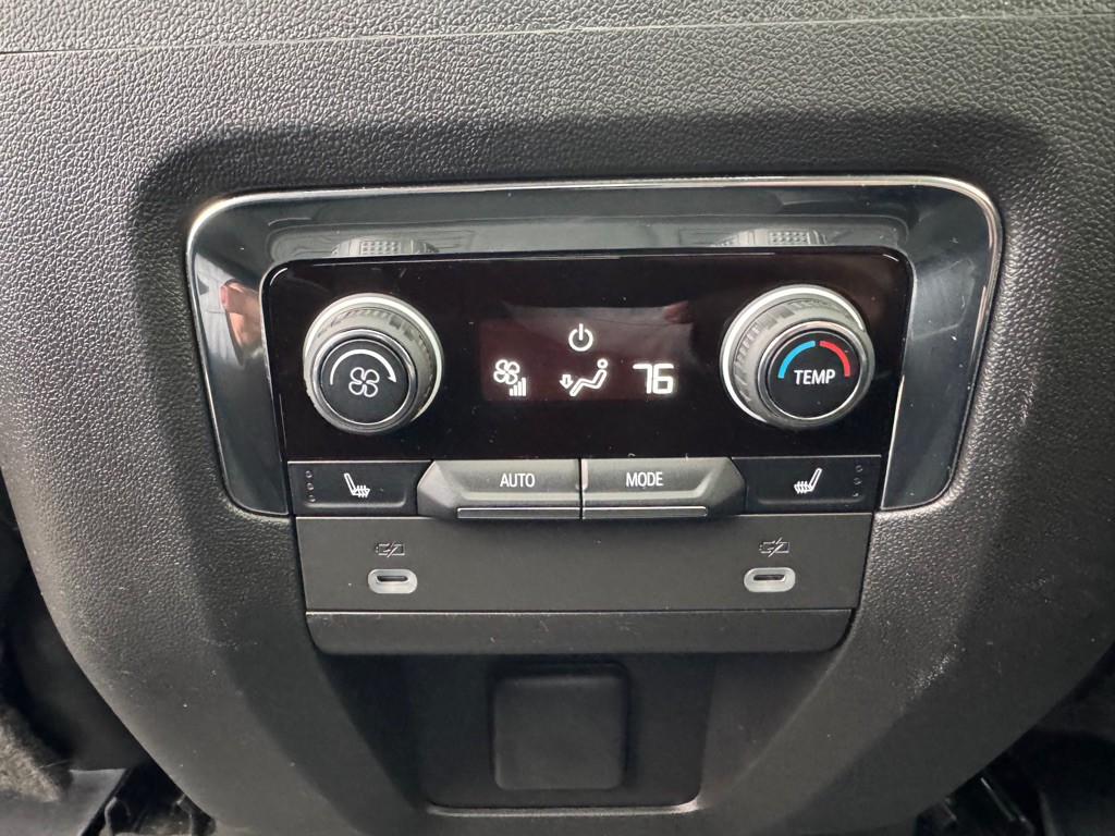 2023 Chevrolet Tahoe Image 36