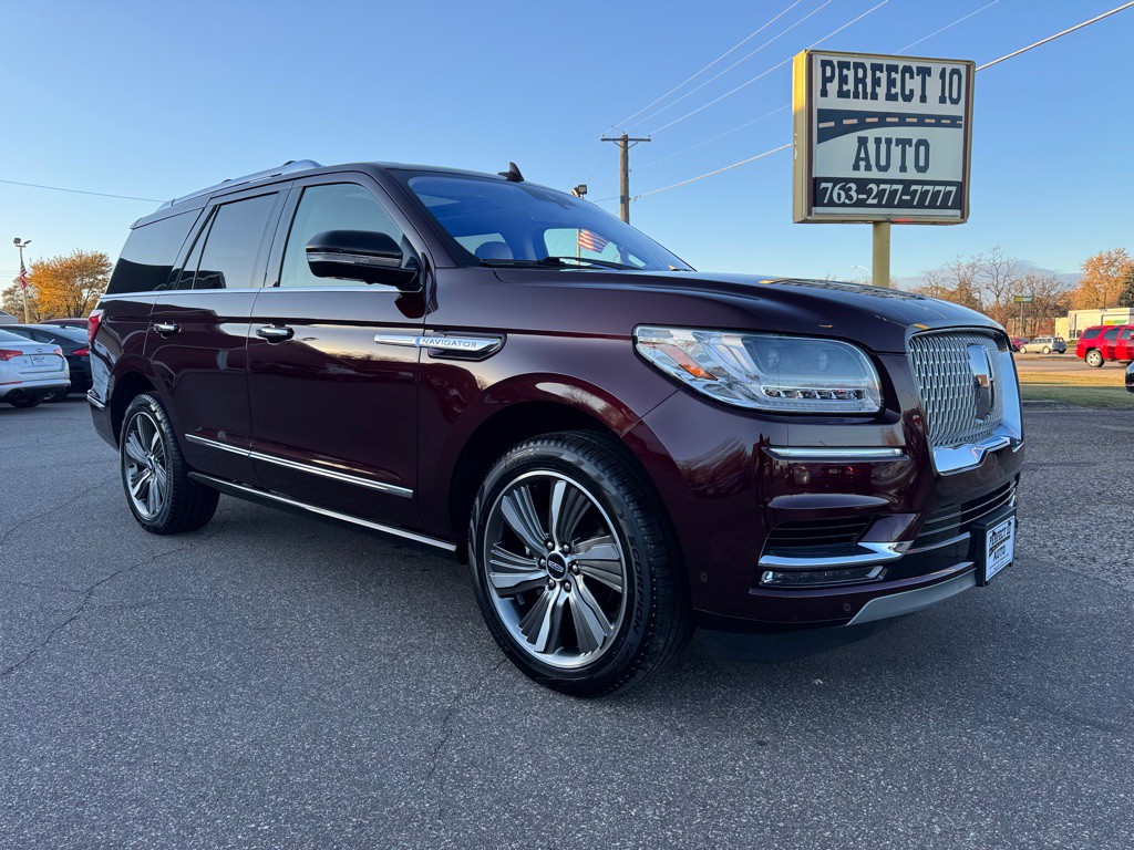 2019 Lincoln Navigator Image 1