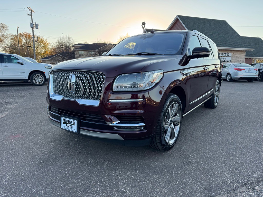 2019 Lincoln Navigator Image 11