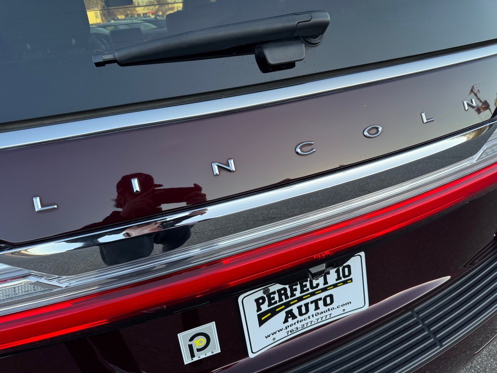 2019 Lincoln Navigator Image 13