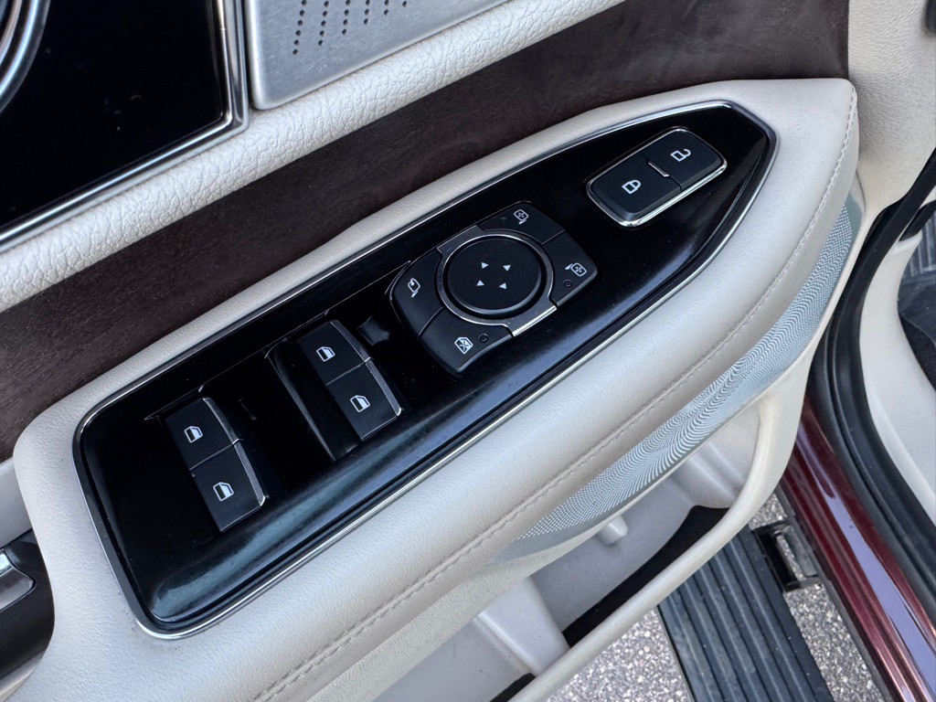 2019 Lincoln Navigator Image 20