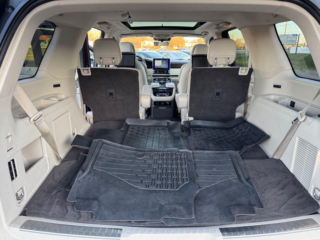 2019 Lincoln Navigator Image 26