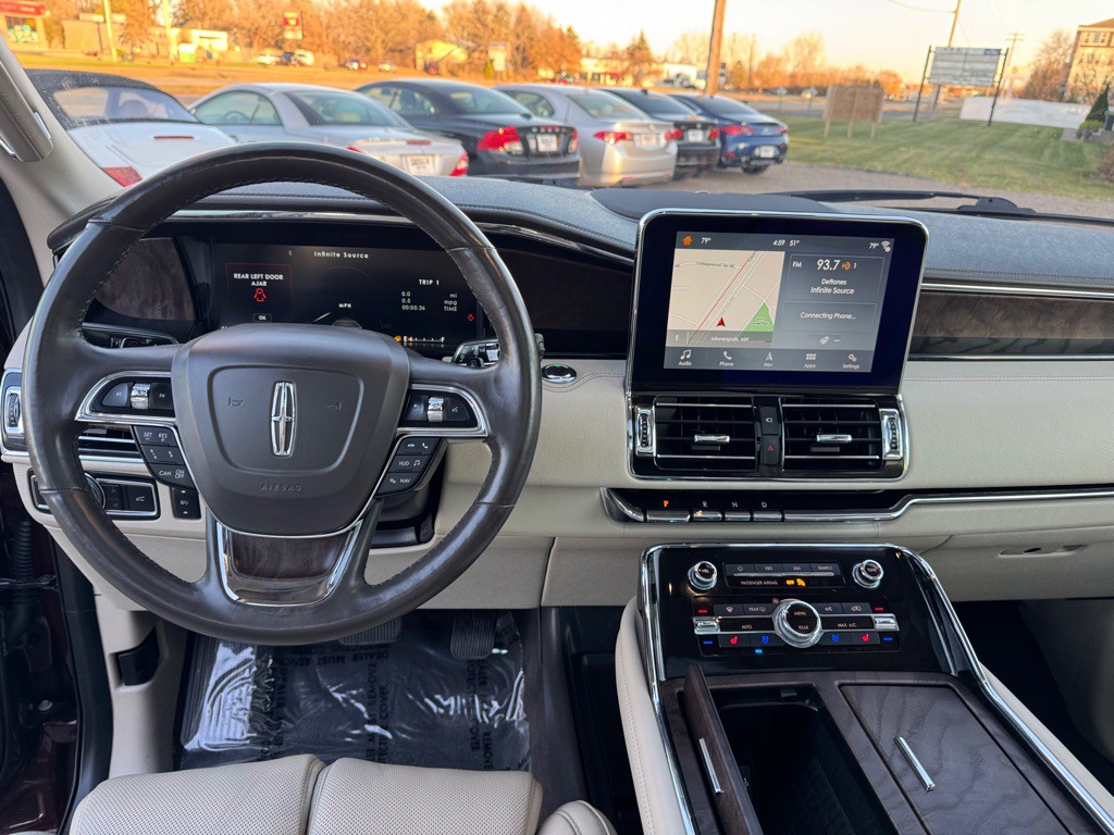2019 Lincoln Navigator Image 41