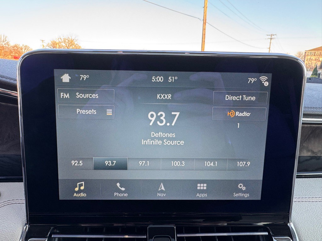 2019 Lincoln Navigator Image 50