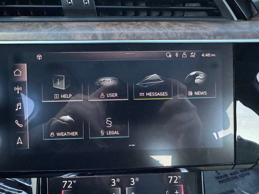 2019 Audi E-tron Image 44