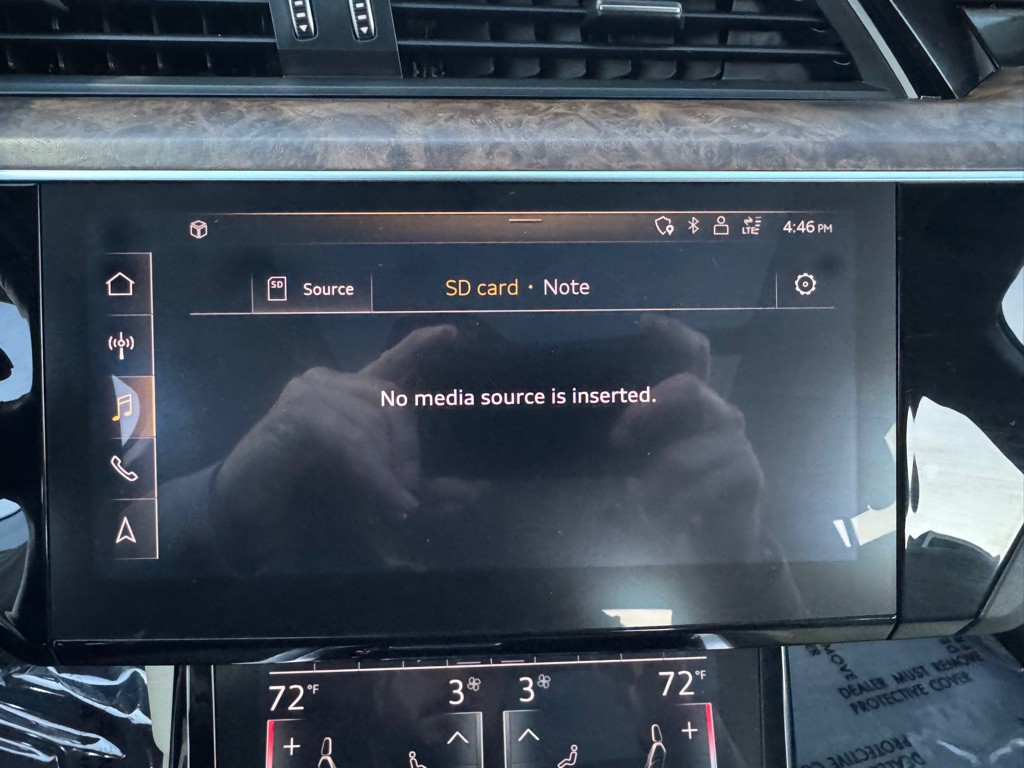 2019 Audi E-tron Image 46