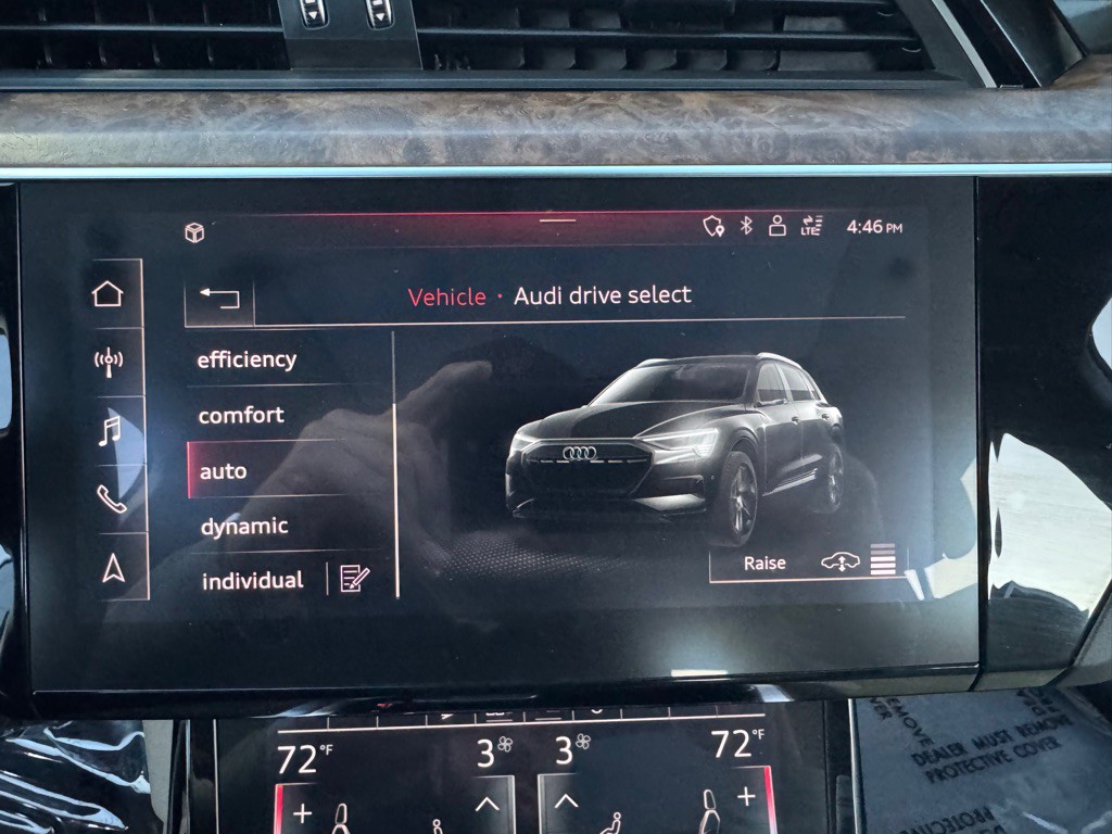 2019 Audi E-tron Image 51