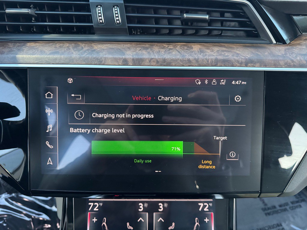 2019 Audi E-tron Image 52