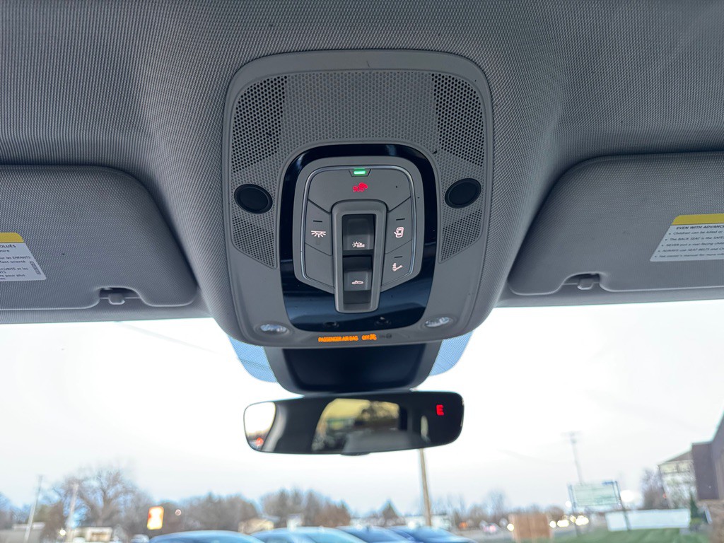 2019 Audi E-tron Image 62