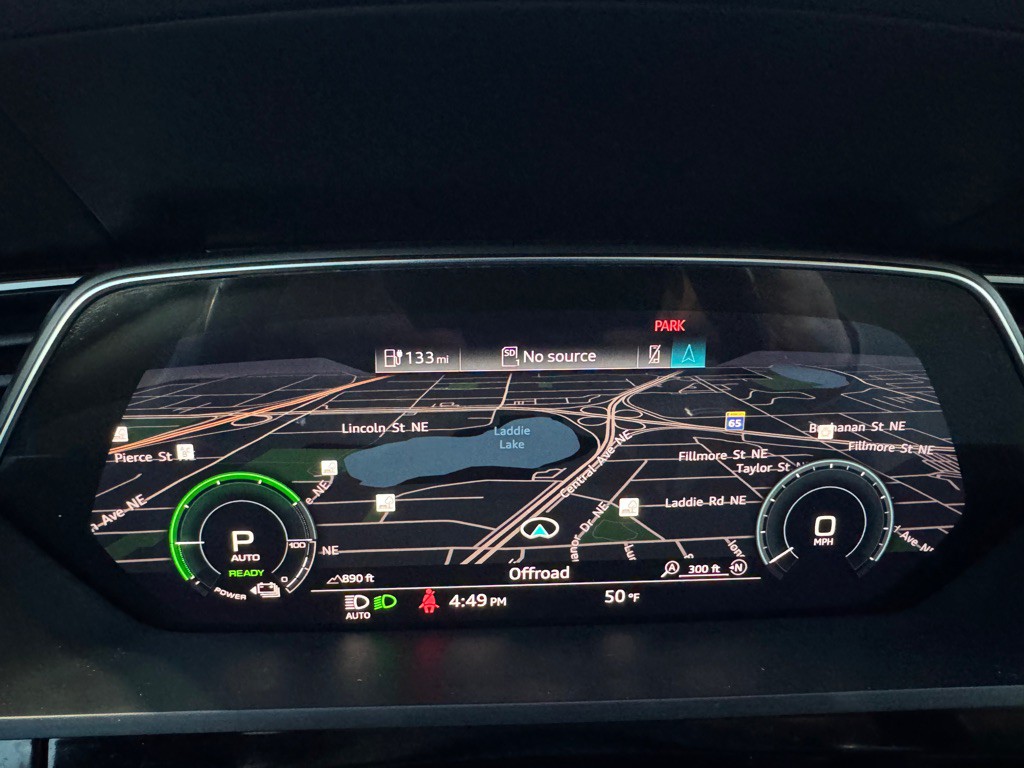 2019 Audi E-tron Image 68