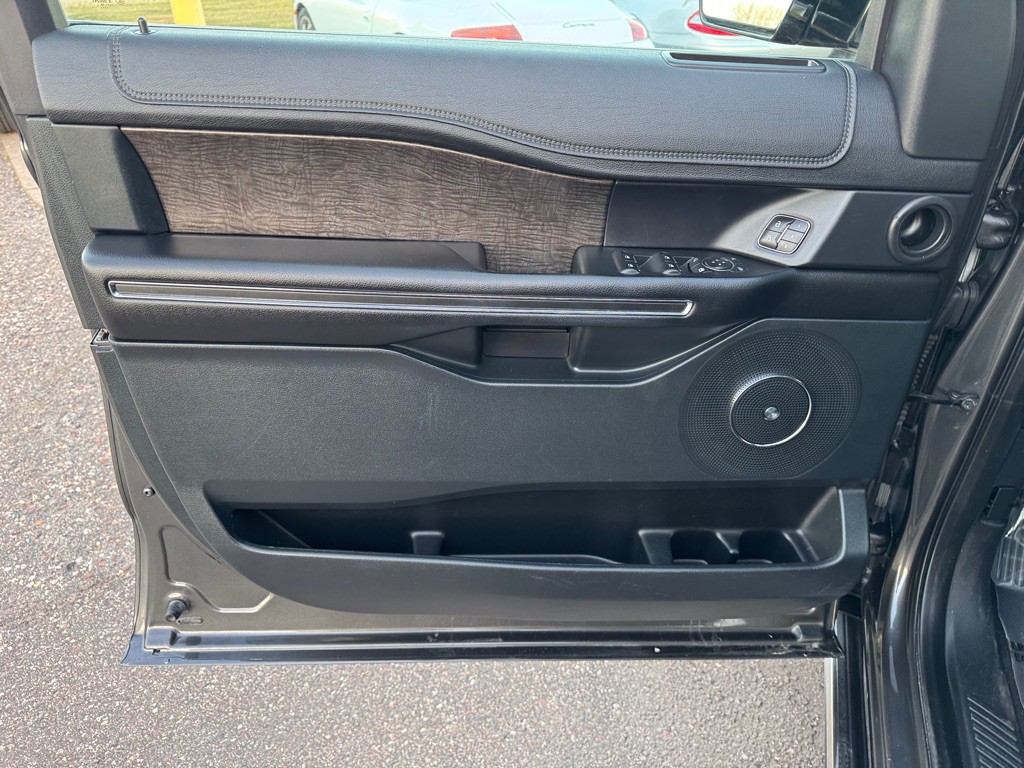 2019 Ford Expedition Image 19