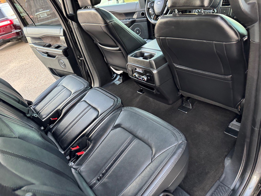 2019 Ford Expedition Image 30