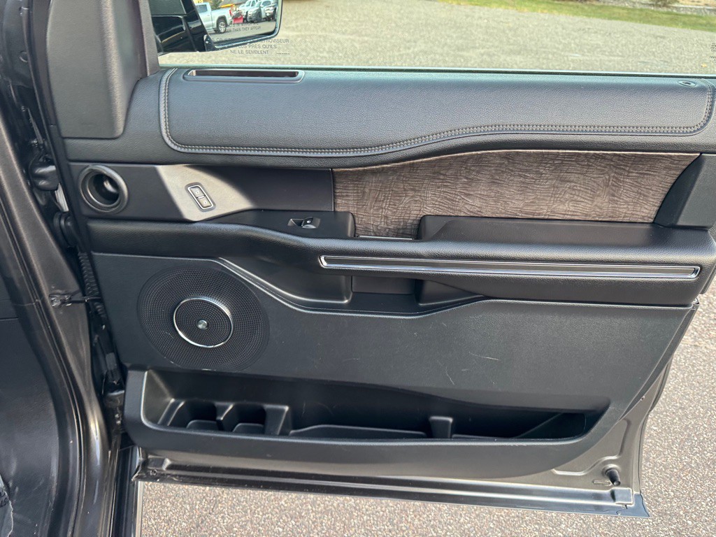 2019 Ford Expedition Image 35