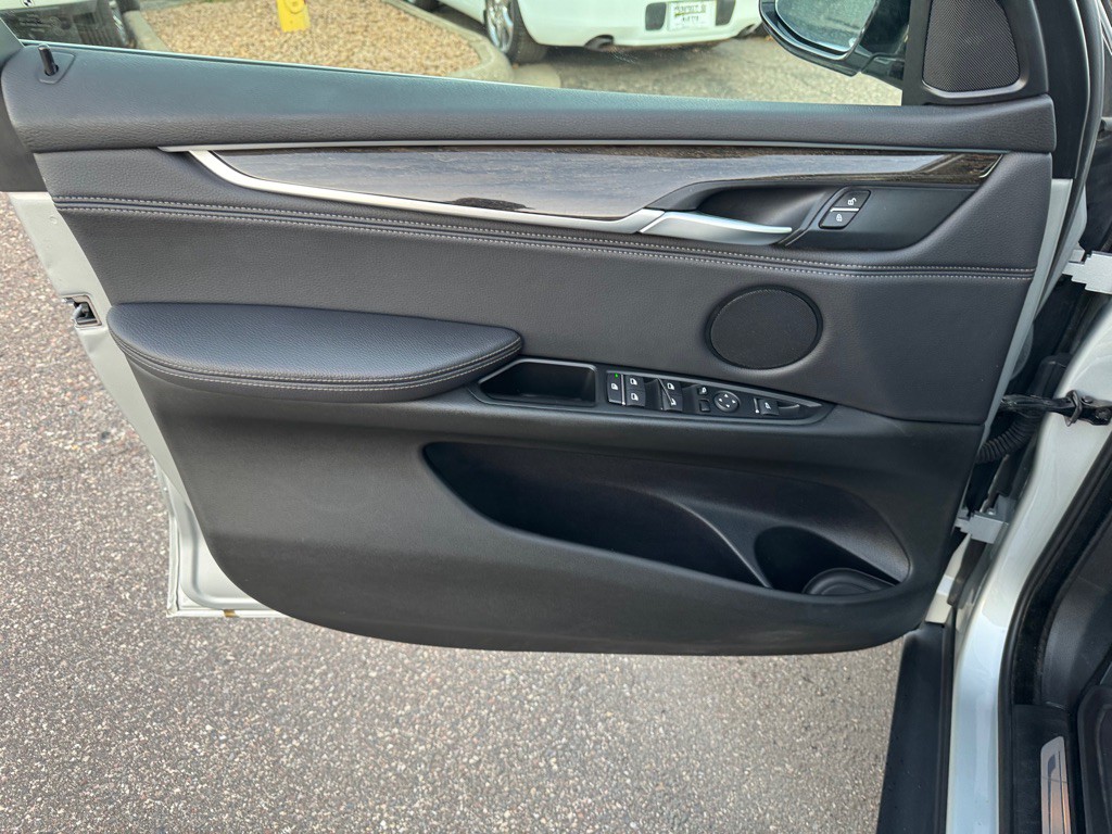 2018 BMW X5 Image 18