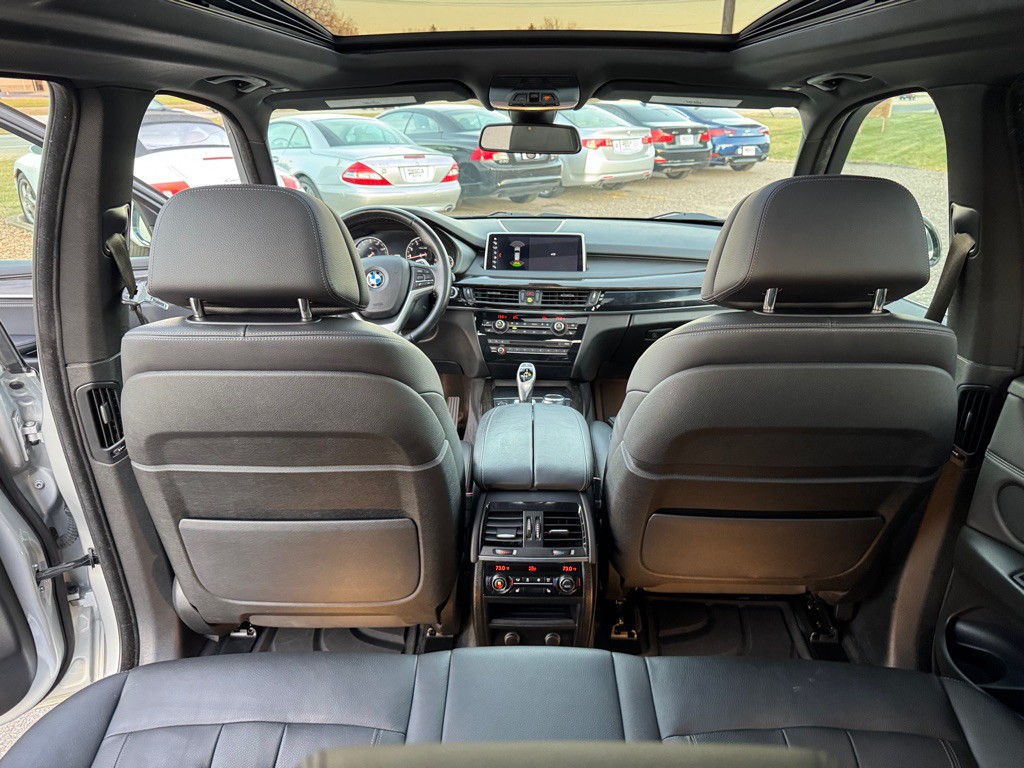 2018 BMW X5 Image 24