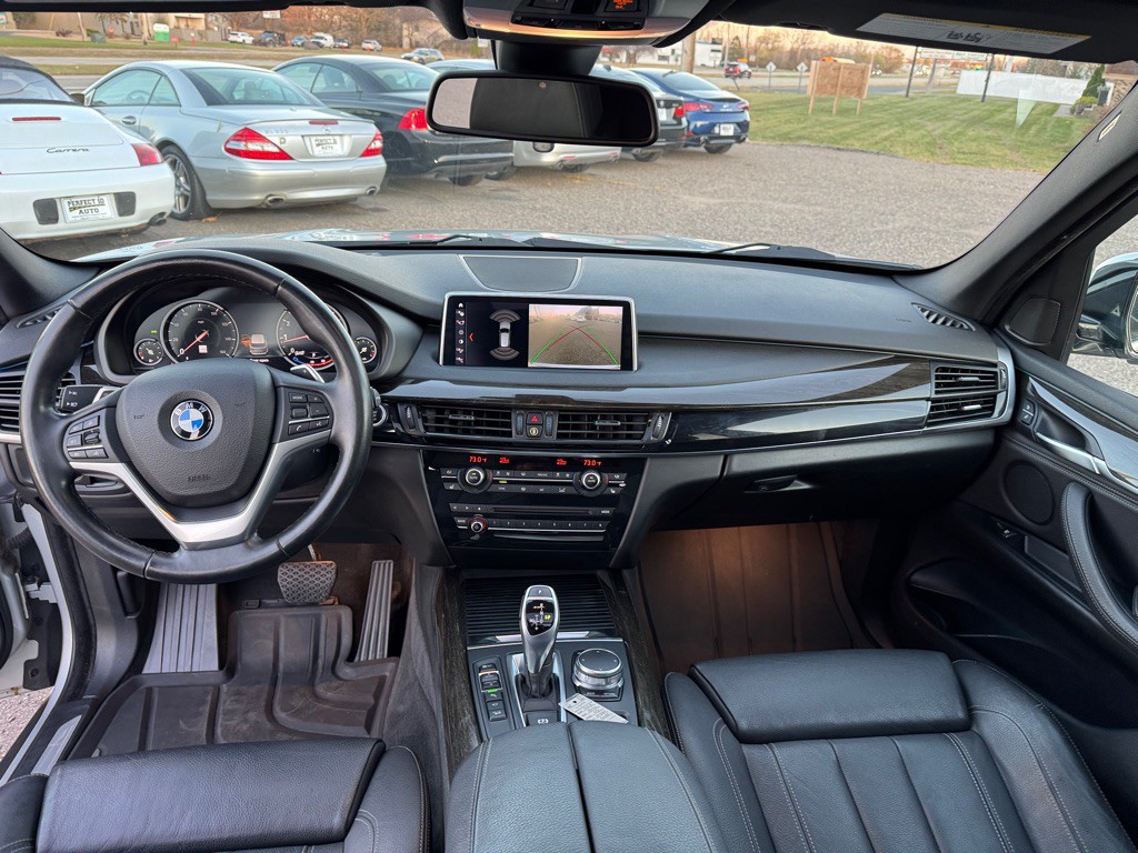 2018 BMW X5 Image 34