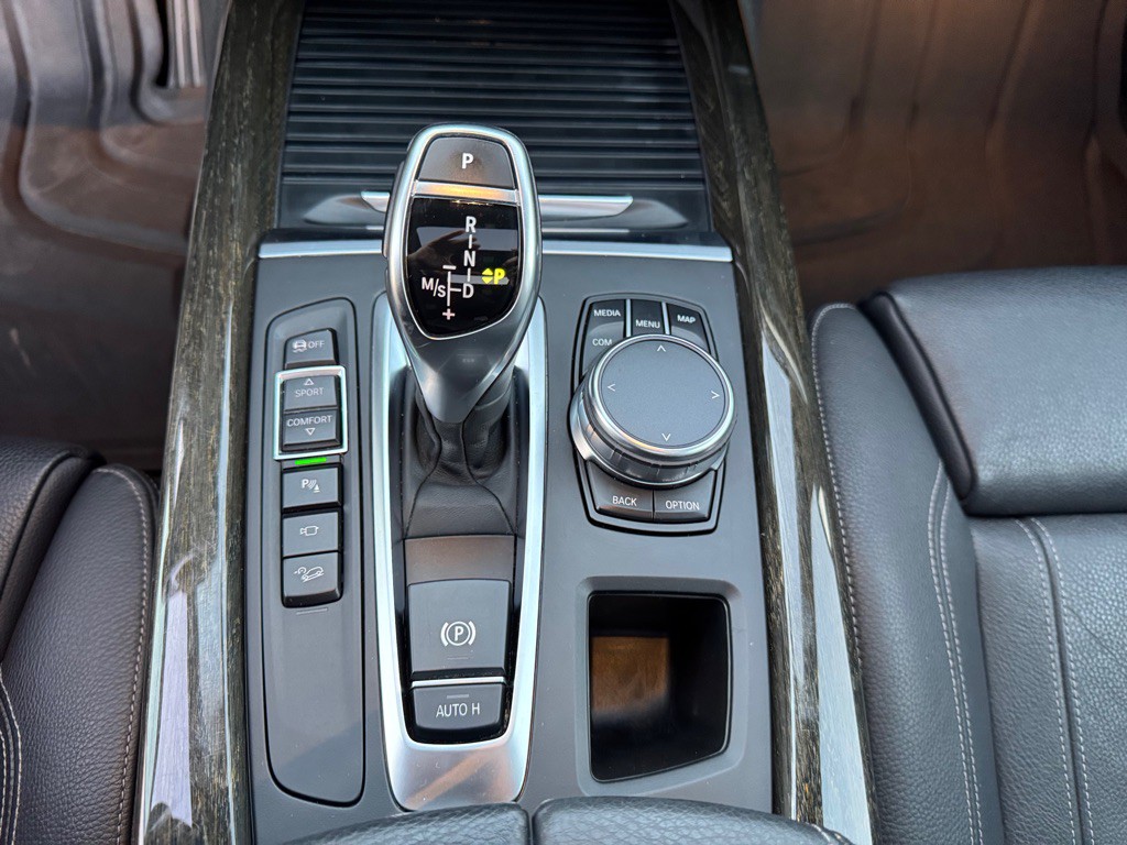 2018 BMW X5 Image 38