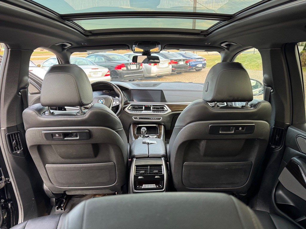 2020 BMW X5 Image 27