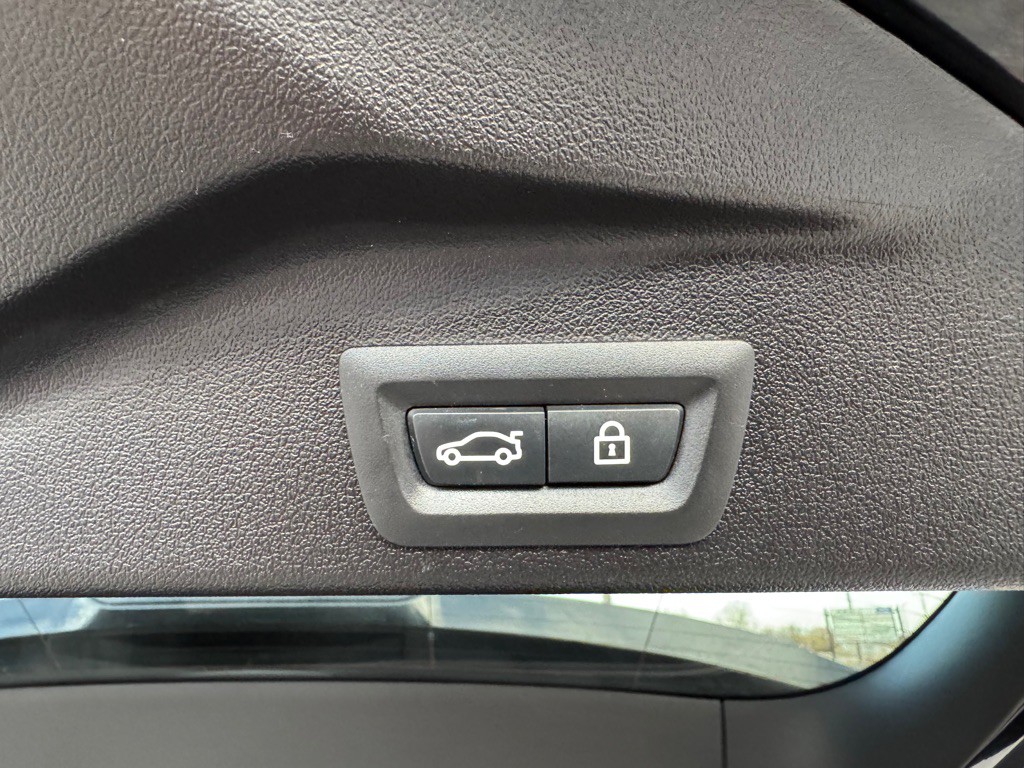 2020 BMW X5 Image 29