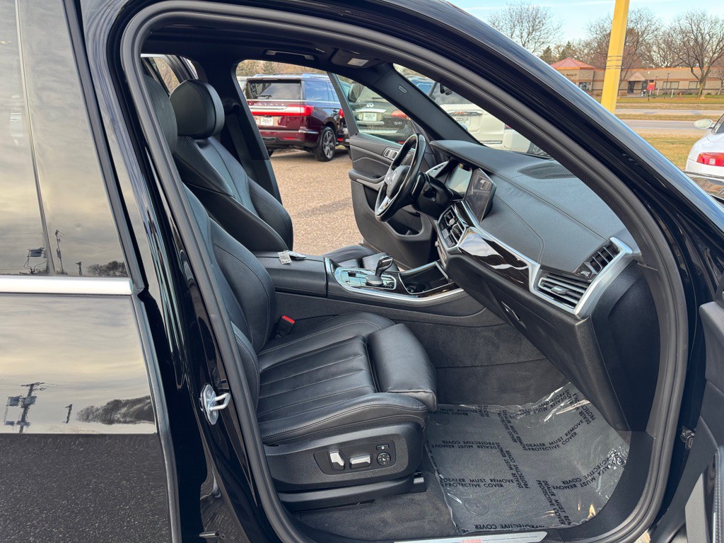 2020 BMW X5 Image 33