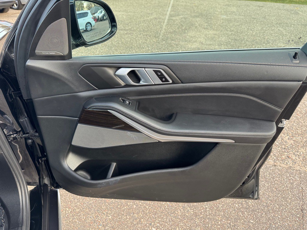 2020 BMW X5 Image 36