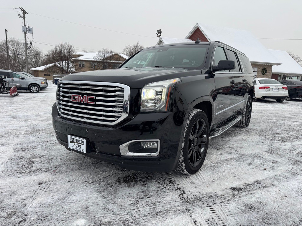 2017 GMC Yukon Image 11