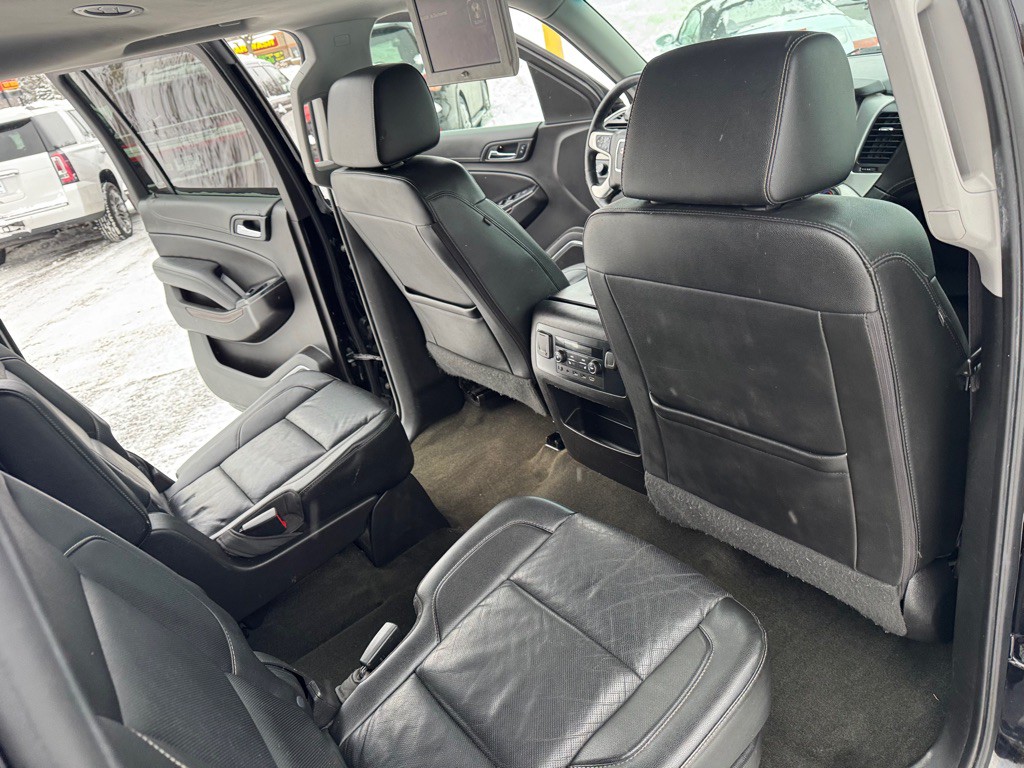 2017 GMC Yukon Image 32