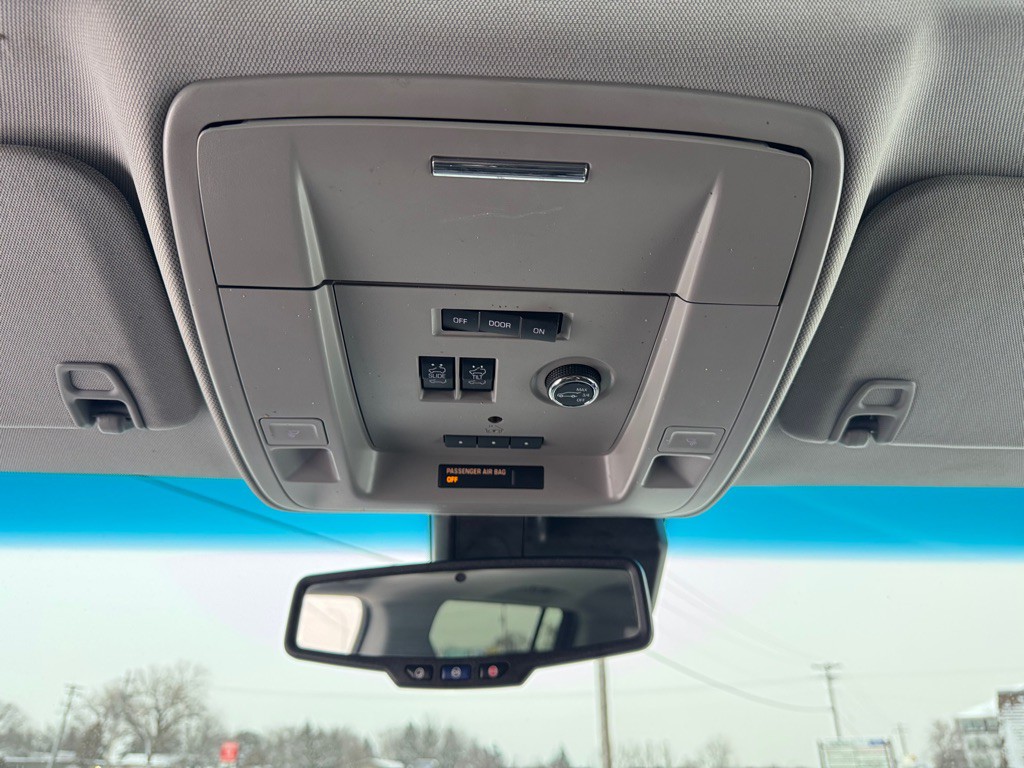 2017 GMC Yukon Image 54