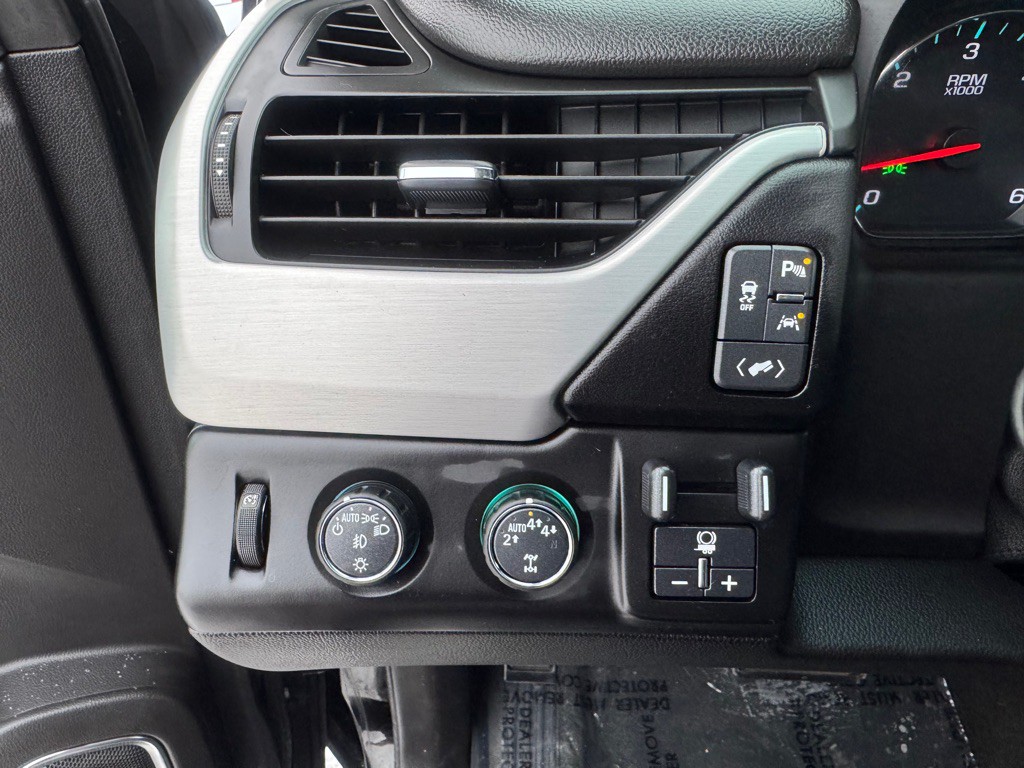 2017 GMC Yukon Image 59