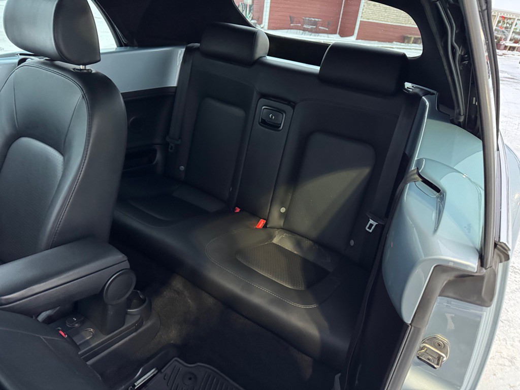 2009 Volkswagen Beetle Image 21