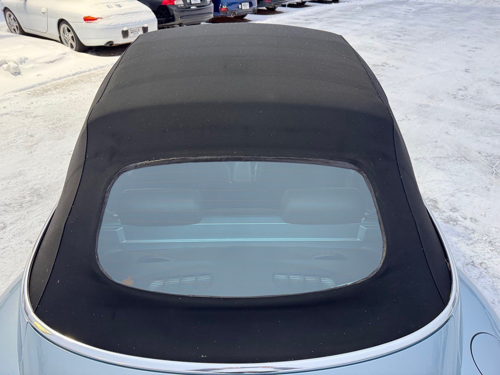 2009 Volkswagen Beetle Image 38