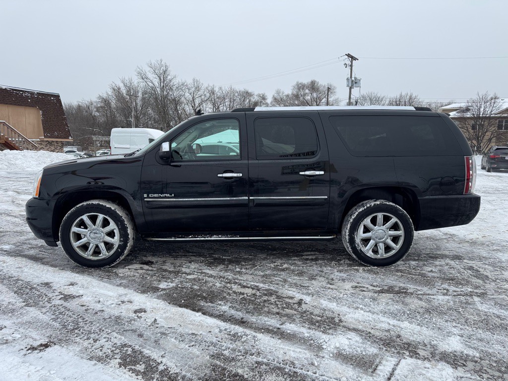 2008 GMC Yukon Image 9