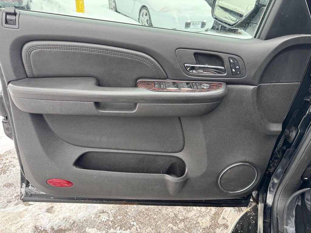 2008 GMC Yukon Image 19