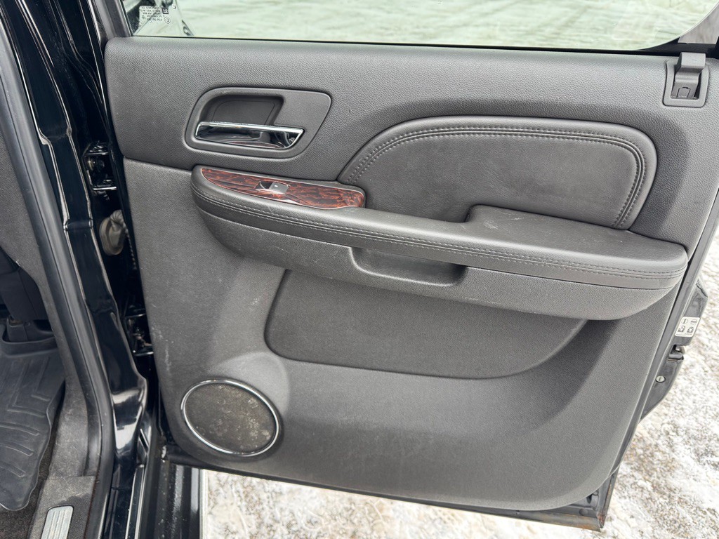 2008 GMC Yukon Image 29