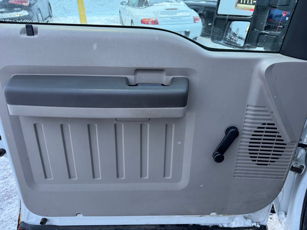 2008 Ford F-350 Image 23