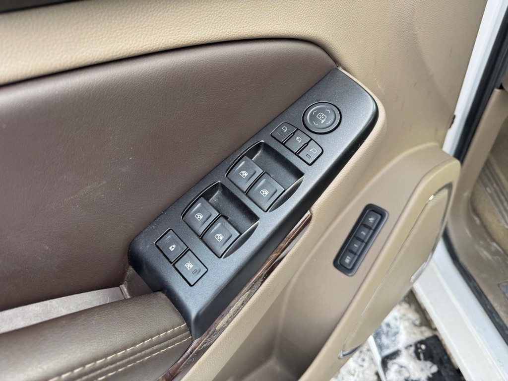 2017 Chevrolet Tahoe Image 16