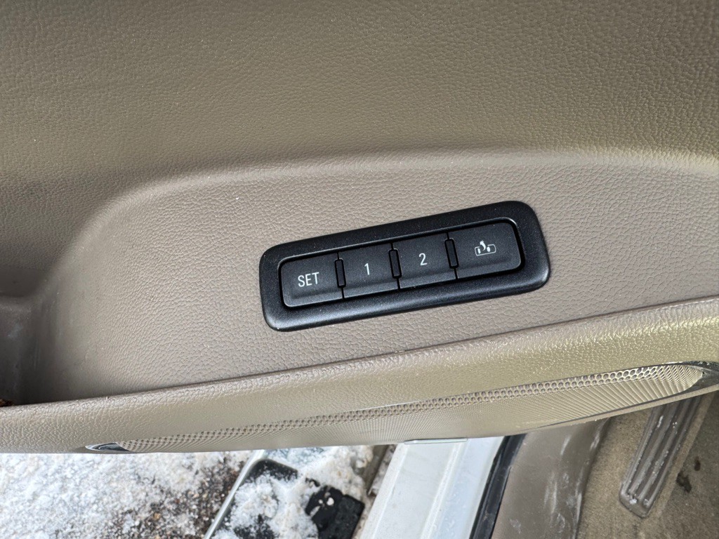 2017 Chevrolet Tahoe Image 17