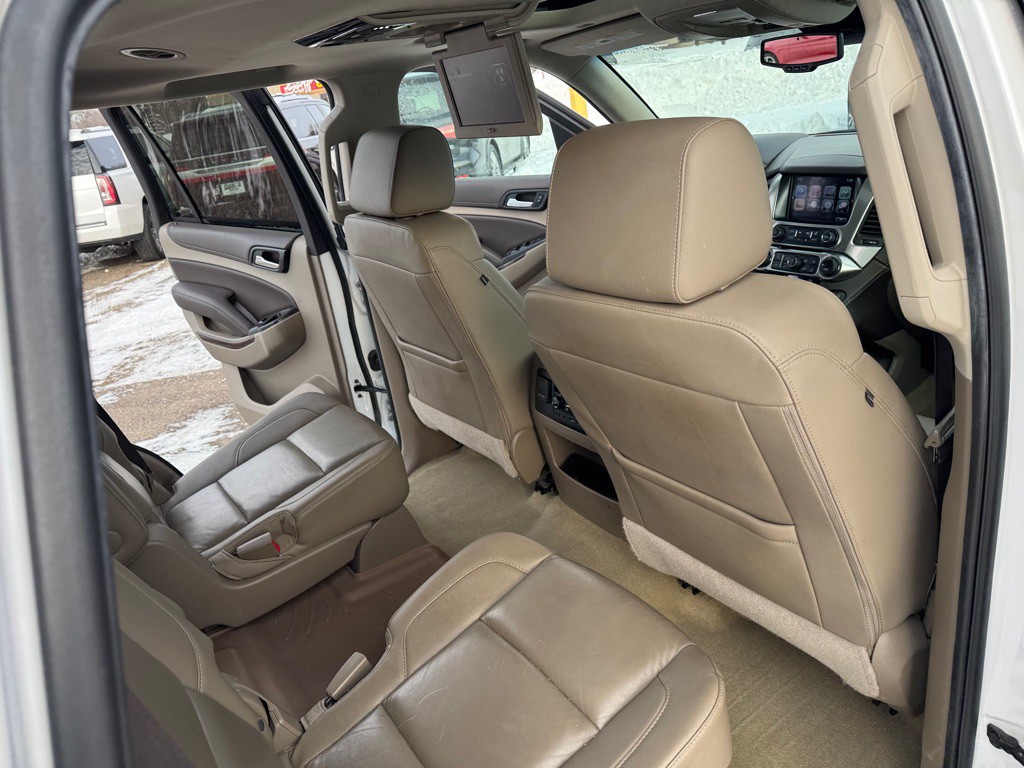 2017 Chevrolet Tahoe Image 27