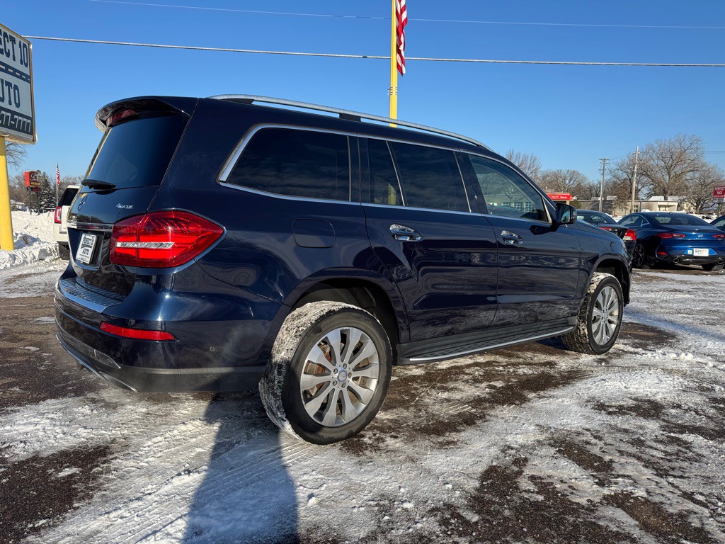 2017 Mercedes-Benz GLS-Class Image 4