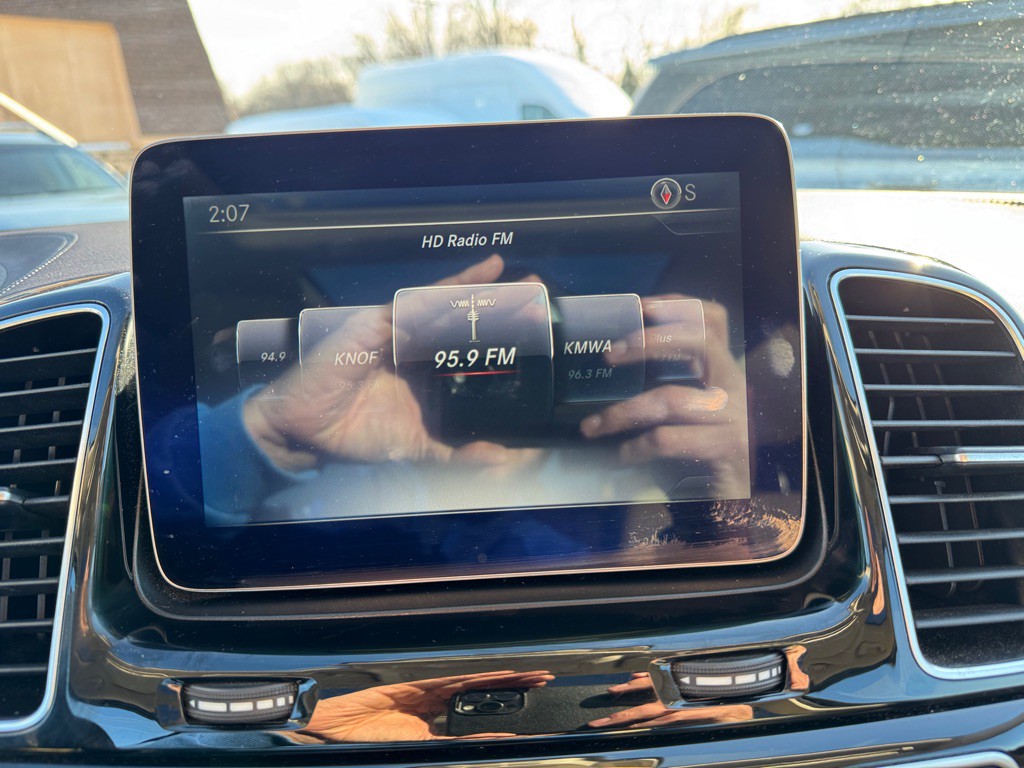 2017 Mercedes-Benz GLS-Class Image 45