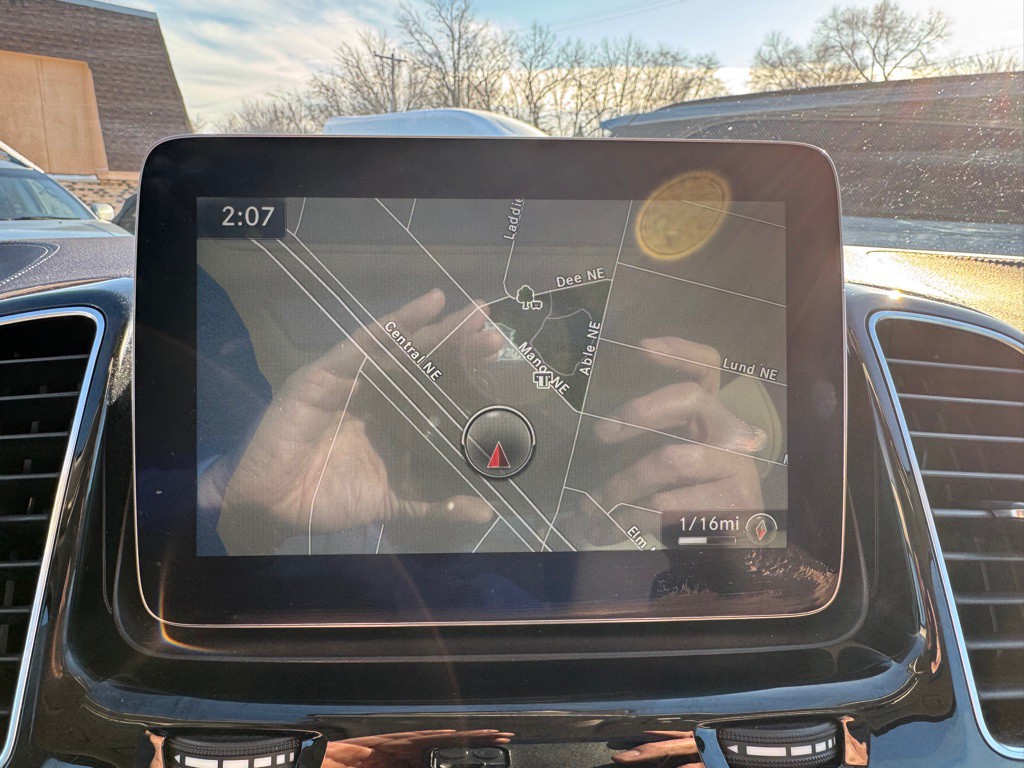 2017 Mercedes-Benz GLS-Class Image 47