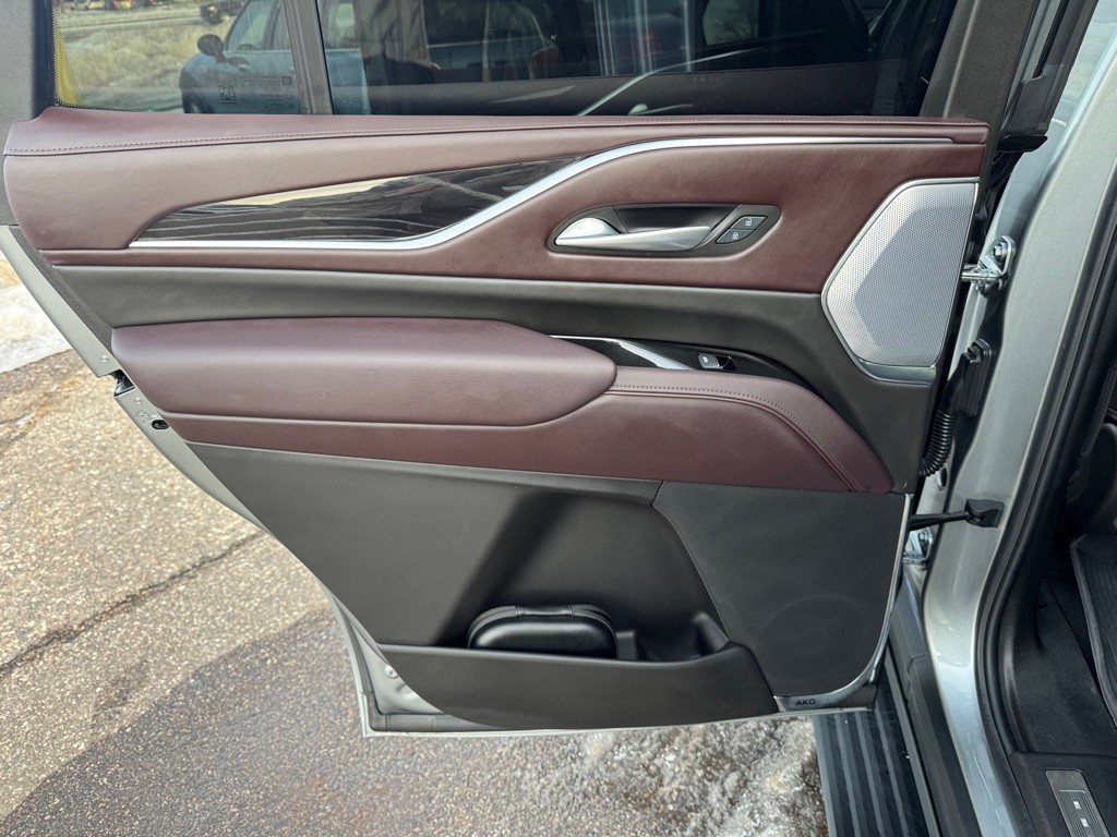 2024 Cadillac Escalade Image 24