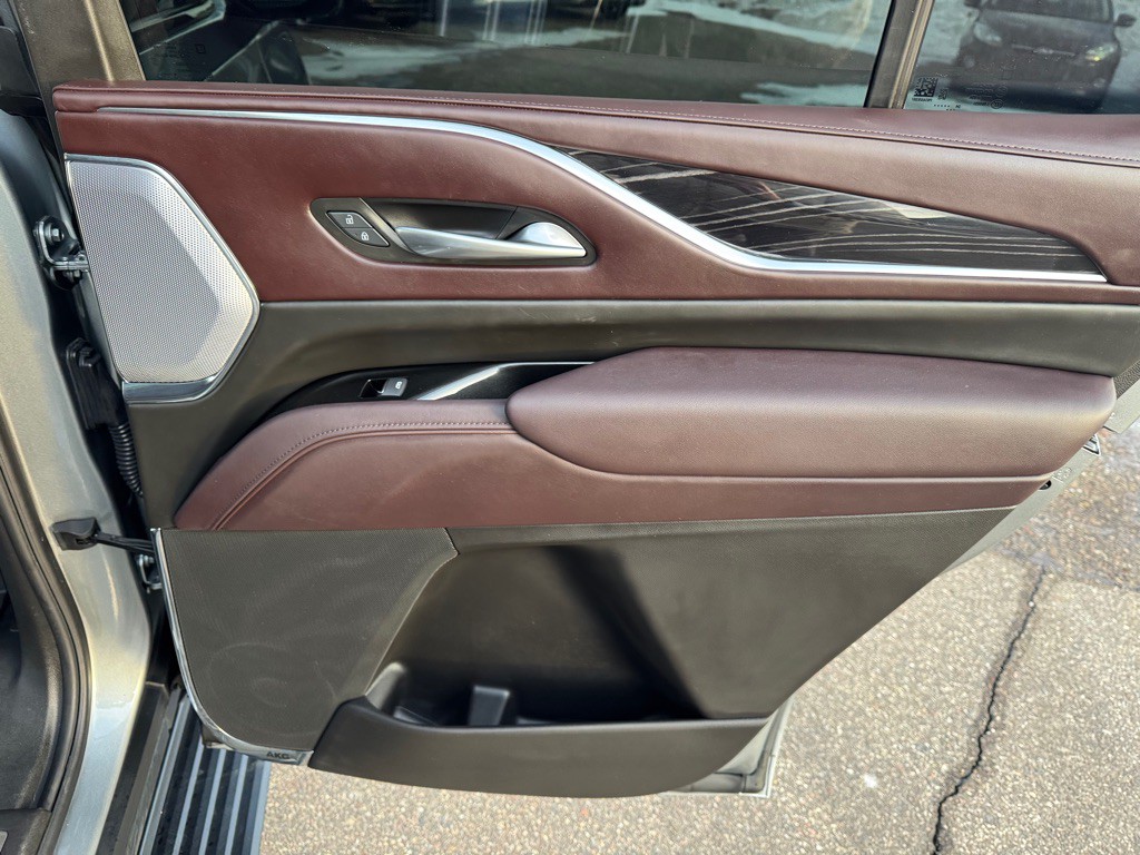 2024 Cadillac Escalade Image 31