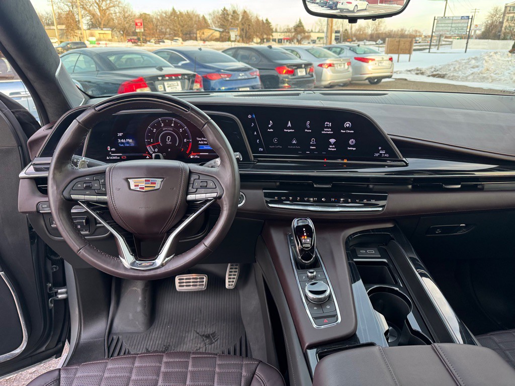 2024 Cadillac Escalade Image 41