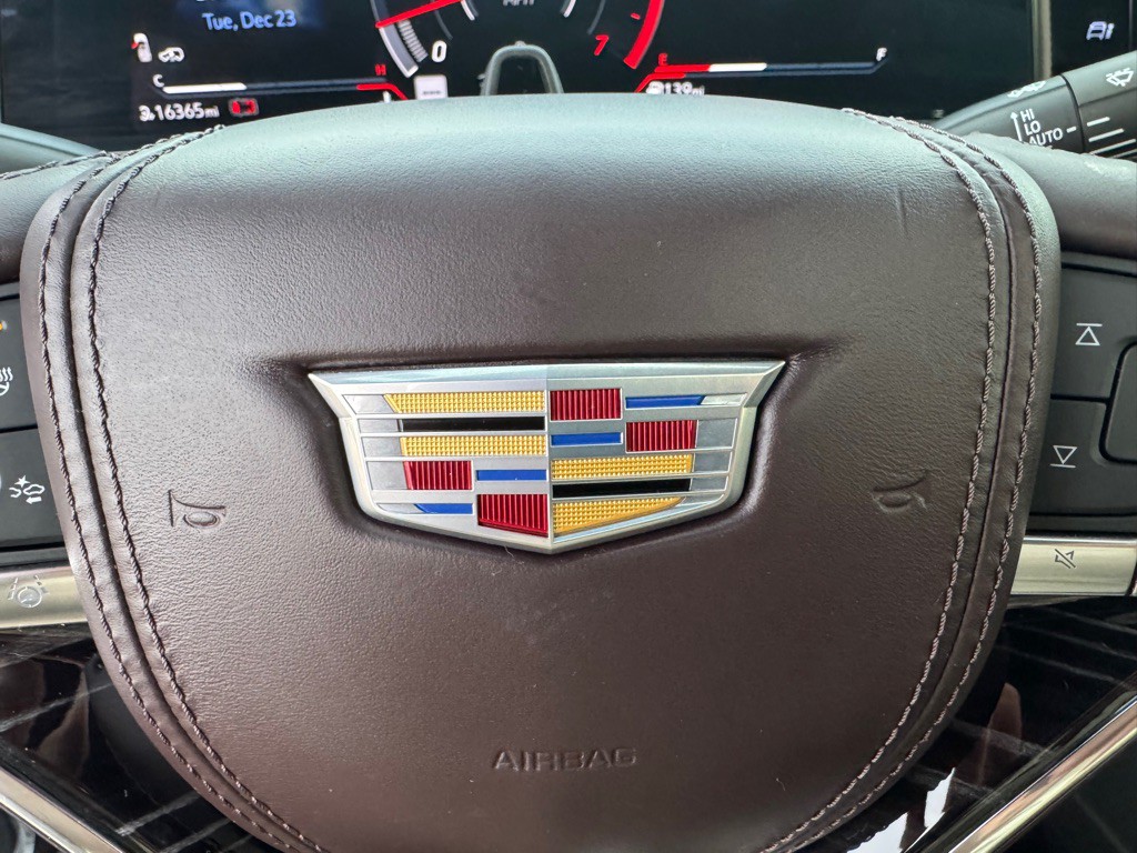 2024 Cadillac Escalade Image 65