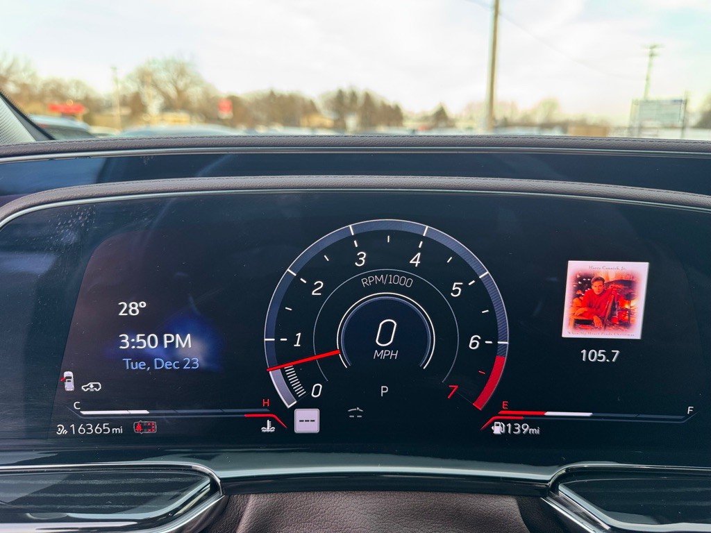 2024 Cadillac Escalade Image 69