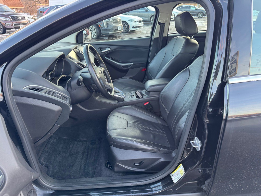 2014 Ford Focus Image 16